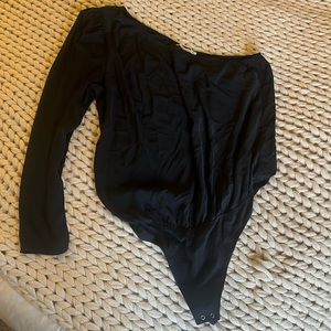 Abercrombie one sleeve bodysuit